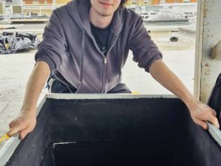 f27da408-168e-499e-819b-92a2a131b91f_original